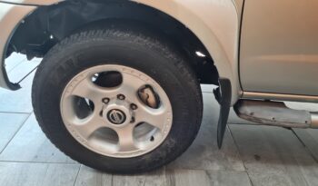 NISSAN  NAVARA   2,5  DCI+PLYN full